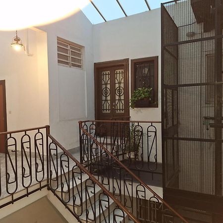 Michelle Apartment Бари Экстерьер фото