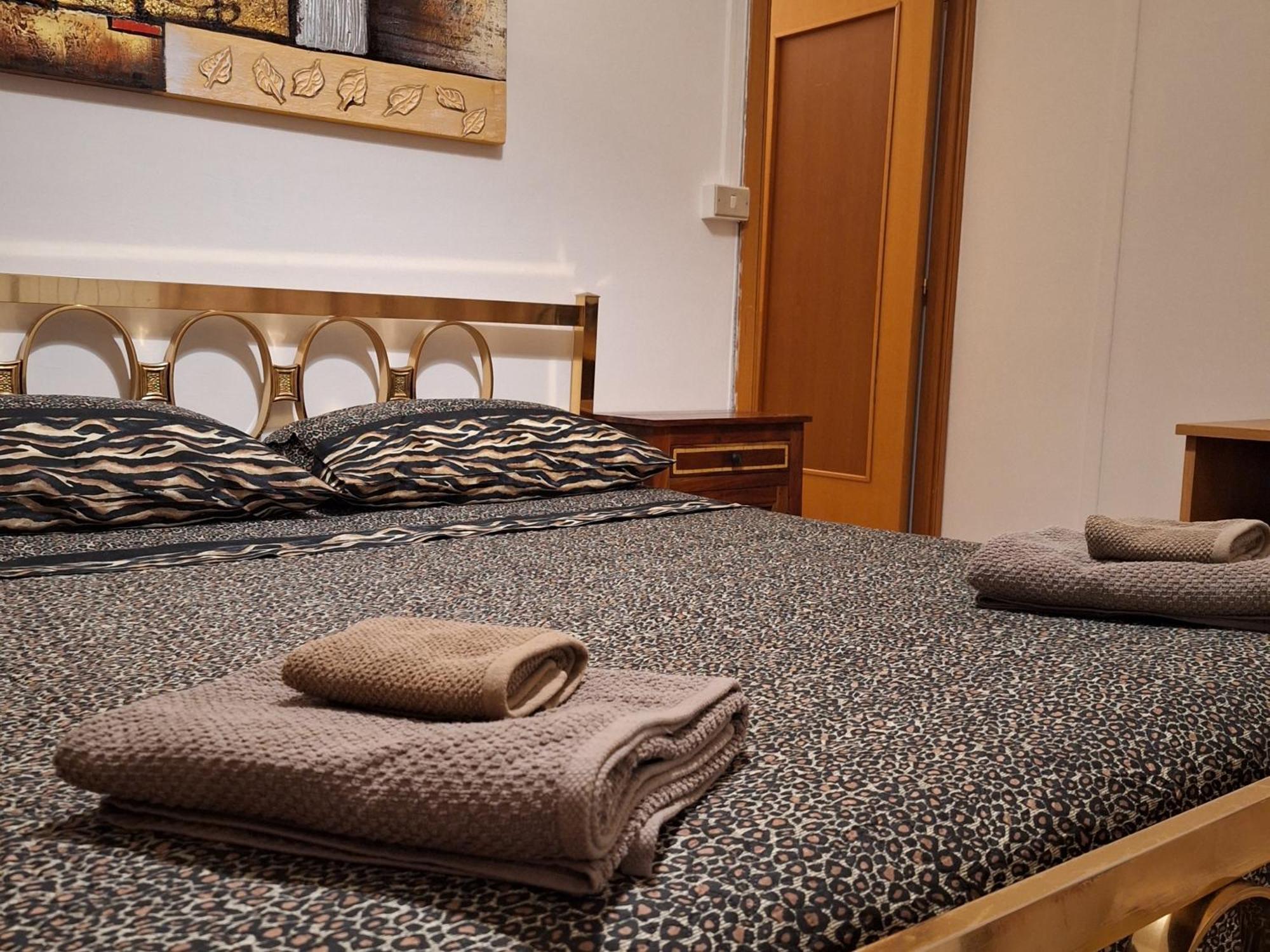 Michelle Apartment Бари Экстерьер фото