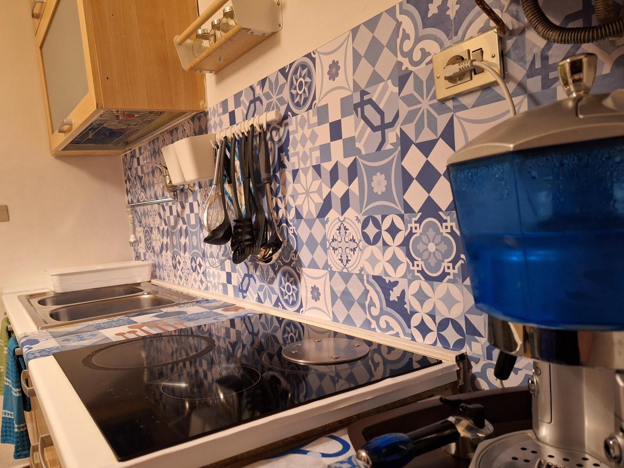 Michelle Apartment Бари Экстерьер фото