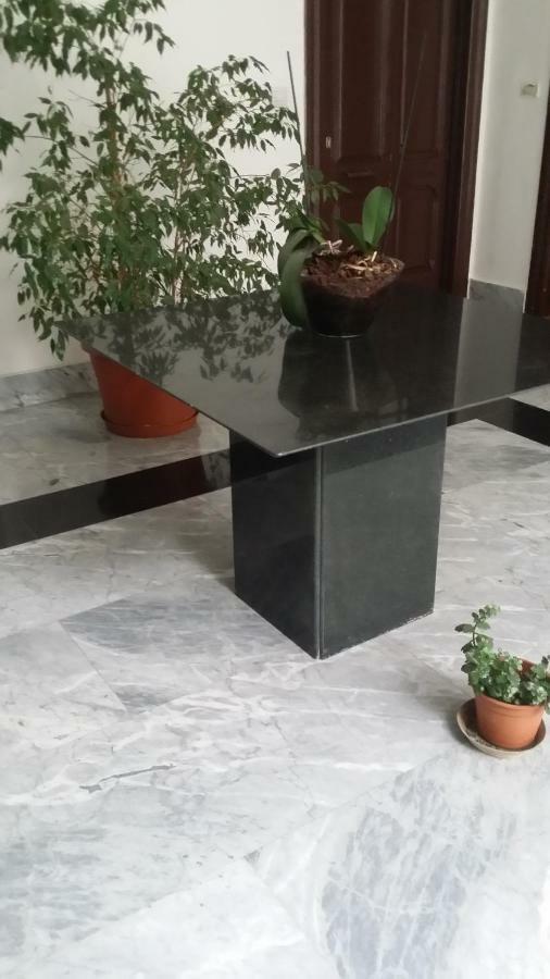 Michelle Apartment Бари Экстерьер фото